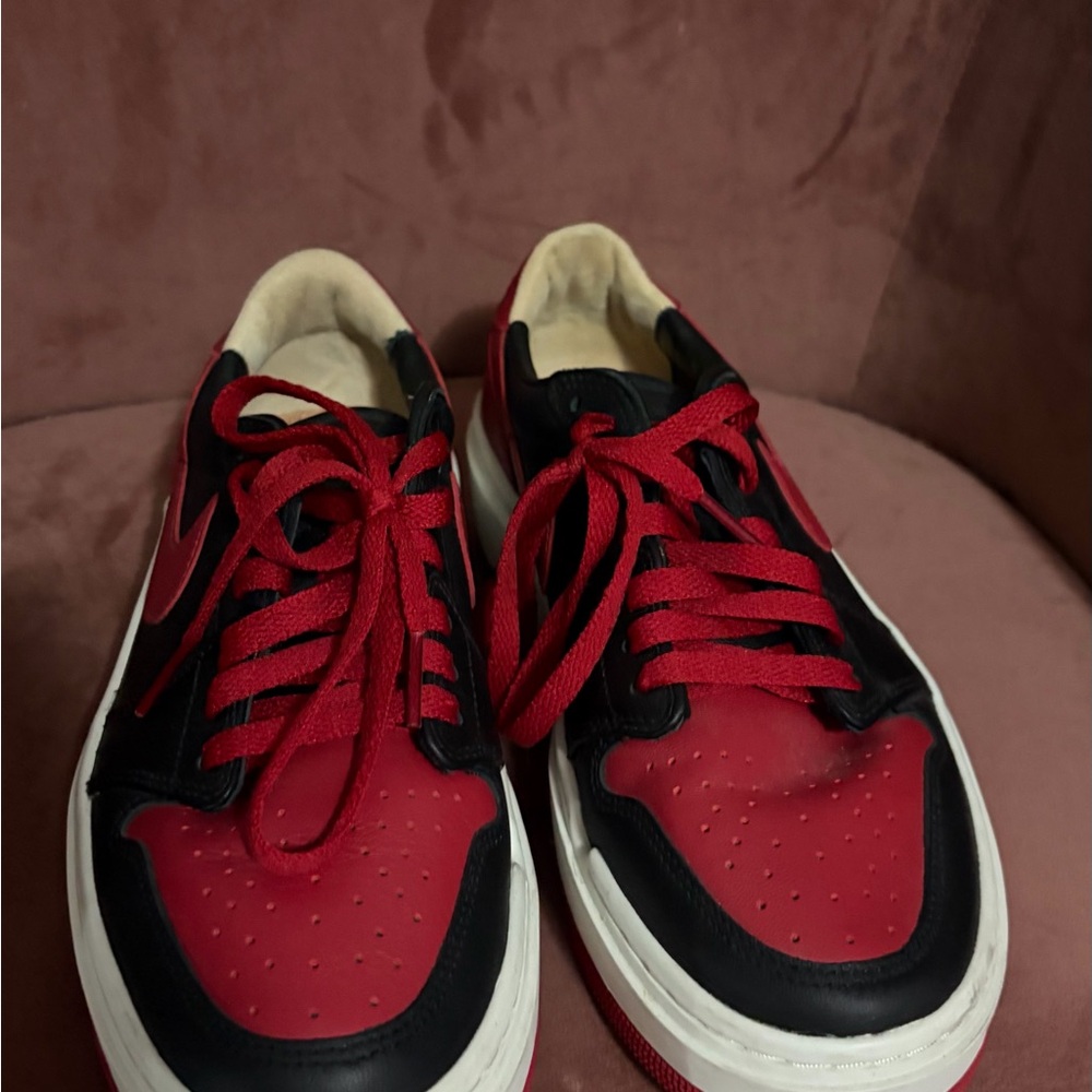 Black & Red Low-Top Sneakers - Picture 2 of 4